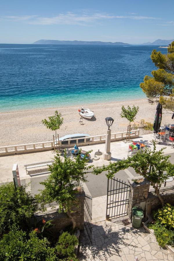 Beach Front Apartment Podgora Exteriör bild